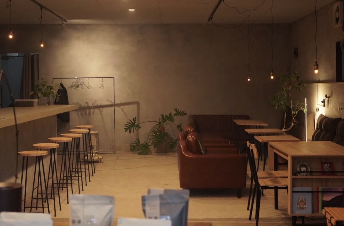 Apartment coffee roaster